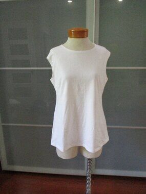 Nic + Zoe Round Neck Tank Top